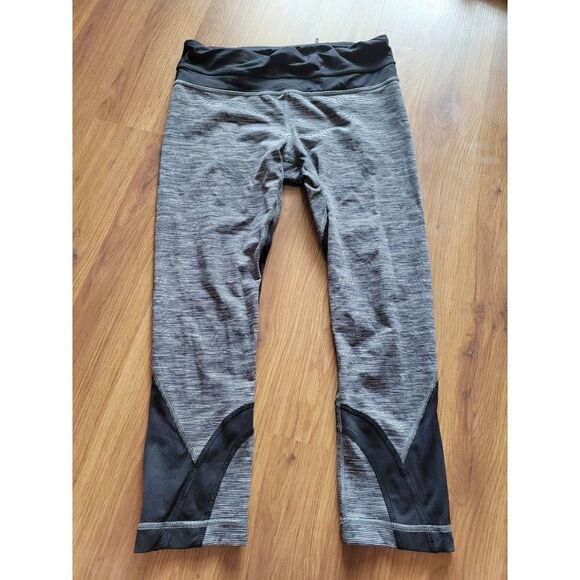 Lululemon Inspire Crop Legging - Picture 1 of 7